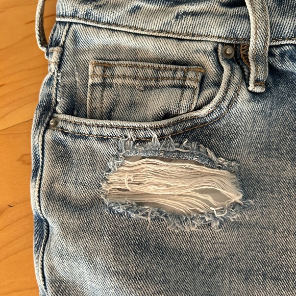 PacSun Ripped Jeans - Picture 9 of 11